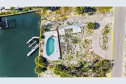 180 Donora Blvd, Fort Myers Beach, FL 33931 - Photo 3