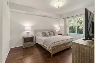 1285 Sweetwater Cove, Naples, FL 34110 - Photo 21