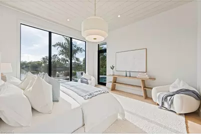 1199 12th St N, Naples, FL 34102 - Photo 29