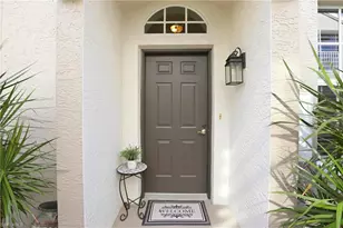 5685 Heron Ln, Naples, FL 34110 - Photo 3