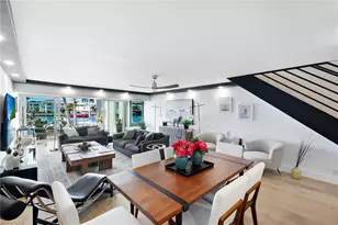 800 River Point Dr, Naples, FL 34102 - Photo 13