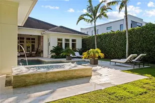 655 Starboard Dr, Naples, FL 34103 - Photo 45