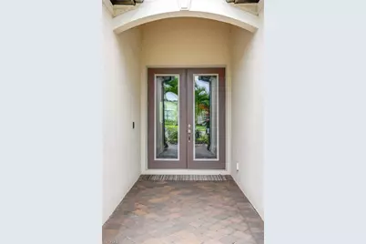 2098 Antigua Ln, Naples, FL 34120 - Photo 3