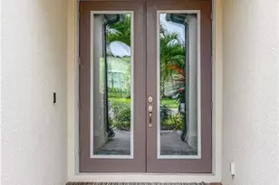 2098 Antigua Ln, Naples, FL 34120 - Photo 3