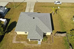 210 Mossrosse St, Fort Myers, FL 33913 - Photo 21