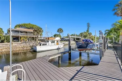 2737 Shoreview Dr, Naples, FL 34112 - Photo 25