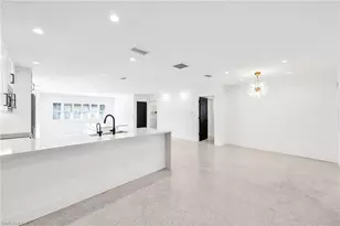 2737 Shoreview Dr, Naples, FL 34112 - Photo 17