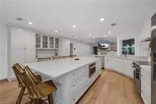 4870 Whispering Pine Way, Naples, FL 34103 - Photo 7