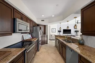 4255 Gulf Shore Blvd N, Naples, FL 34103 - Photo 29