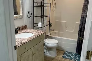 918 Margaret Ave S, Lehigh Acres, FL 33974 - Photo 17