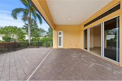 527 Terracina Way, Naples, FL 34119 - Photo 43