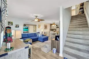 731 W Elkcam Cir, Marco Island, FL 34145 - Photo 11