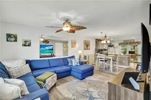 731 W Elkcam Cir, Marco Island, FL 34145 - Photo 3