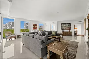 445 Dockside Dr, Naples, FL 34110 - Photo 9