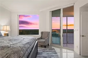 445 Dockside Dr, Naples, FL 34110 - Photo 3