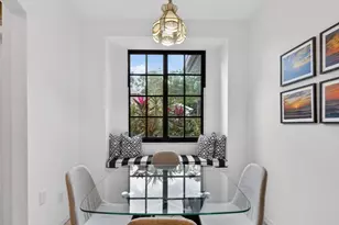 7555 Meadow Lakes Dr, Naples, FL 34104 - Photo 5