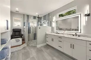 27088 Del Ln, Bonita Springs, FL 34135 - Photo 19