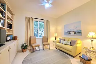 1320 Barnstable Ct, Naples, FL 34104 - Photo 9