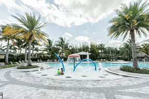 2258 Heydon Cir W, Naples, FL 34120 - Photo 43