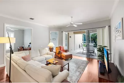 462 Preswick Ln SW, Naples, FL 34120 - Photo 11