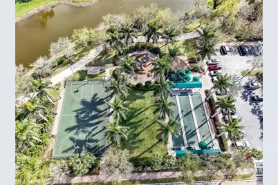 28333 Moray Dr, Bonita Springs, FL 34135 - Photo 39