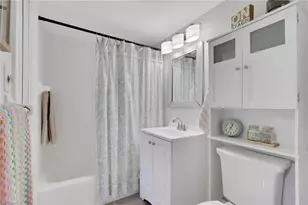 1 Bluebill Ave, Naples, FL 34108 - Photo 21