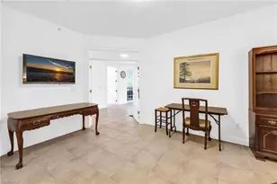 364 5th St S, Naples, FL 34102 - Photo 15