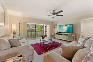 722 10th Ave S, Naples, FL 34102 - Photo 1