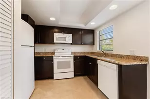 722 10th Ave S, Naples, FL 34102 - Photo 9