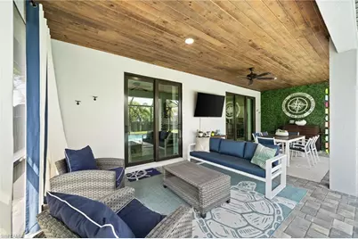 4657 Key Largo Ln, Bonita Springs, FL 34134 - Photo 17