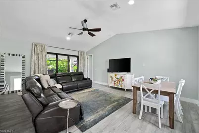 4657 Key Largo Ln, Bonita Springs, FL 34134 - Photo 3