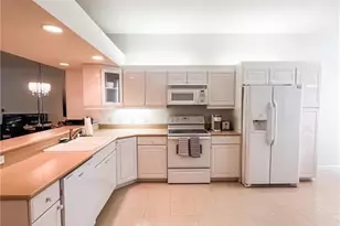 1700 Windy Pines Dr, Naples, FL 34112 - Photo 3