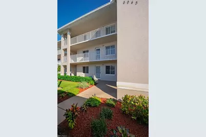 6945 Dennis Cir #I-107, Naples, FL 34104 - Photo 27