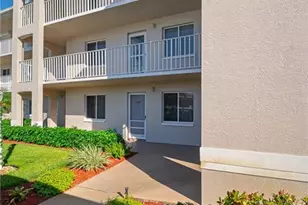 6945 Dennis Cir, Naples, FL 34104 - Photo 27