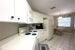 6880 Huntington Lakes Cir, Naples, FL 34119 - Photo 15