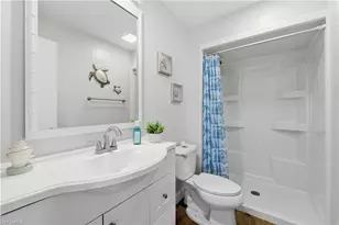 4690 Parrot Ave, Naples, FL 34104 - Photo 33