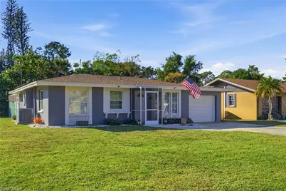 4690 Parrot Ave, Naples, FL 34104 - Photo 3