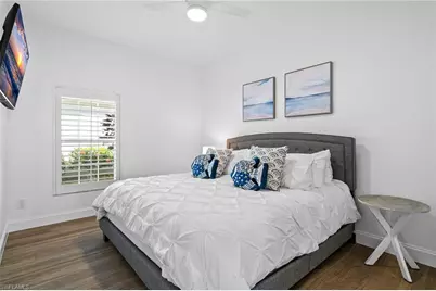 7018 Lone Oak Blvd, Naples, FL 34109 - Photo 15