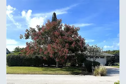 208 Baltusrol Dr, Naples, FL 34113 - Photo 1