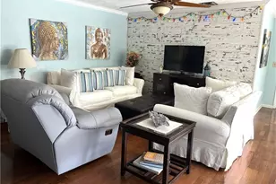 208 Baltusrol Dr, Naples, FL 34113 - Photo 7