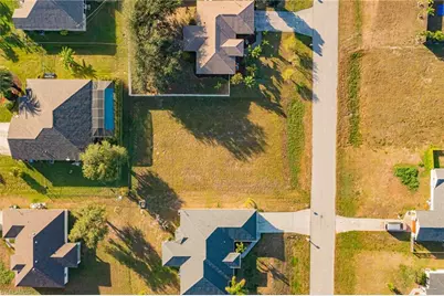 1501 NE 17th Pl, Cape Coral, FL 33909 - Photo 3