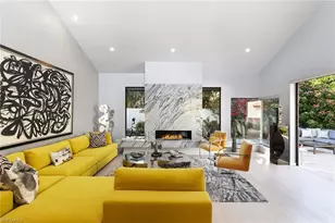 544 Tierra Mar Ln E, Naples, FL 34108 - Photo 13