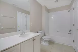 1180 Oxford Ln, Naples, FL 34105 - Photo 15