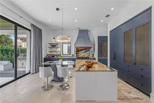 2243 Residence Cir, Naples, FL 34105 - Photo 3