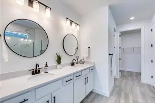 20419 Pebble Gln Dr, Estero, FL 33928 - Photo 15