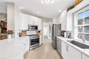 5781 Drummond Way, Naples, FL 34119 - Photo 9