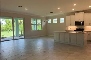 331 Tamarindo Ln, Naples, FL 34114 - Photo 3