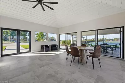 5090 Harborage Dr, Fort Myers, FL 33908 - Photo 11