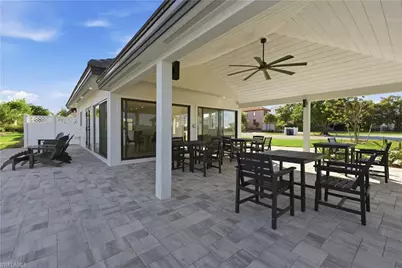 5090 Harborage Dr, Fort Myers, FL 33908 - Photo 15