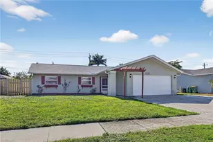 1336 Lake Shore Dr, Naples, FL 34103 - Photo 27